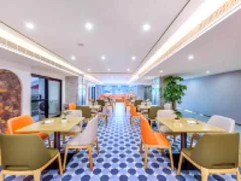 檸檬·季海飯店（撫仙湖廣龍小鎮星光夜市店）