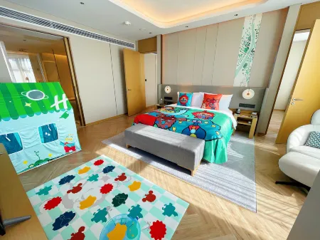 Holiday Inn Wuxi Central Station