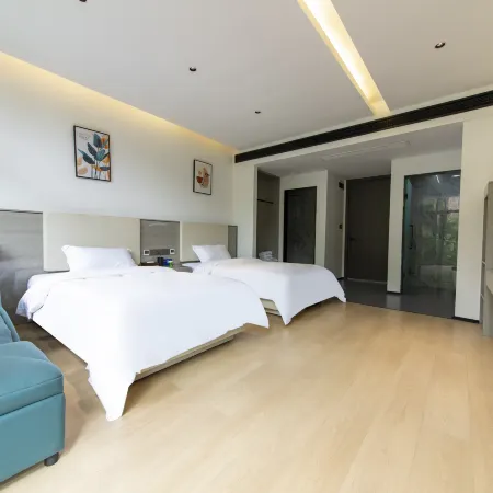 Yuanzi Shuo · Designer Courtyard-Style Vacation Apartment