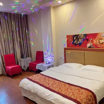 Huayu Chuanfeng Business Hotel