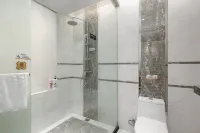 Bainian Shangting Hotel (Jingdezhen High-speed ​​Railway Station) - 3-Star