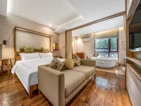 The Joya Hotel Hotels near Chongqing Xiannvshan Airport