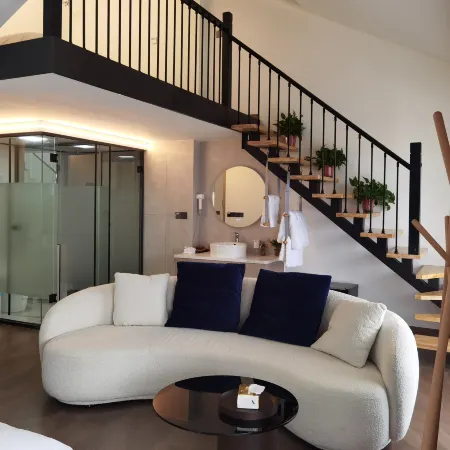 Jinyun AI She Homestay (Xiandu Scenic Area)