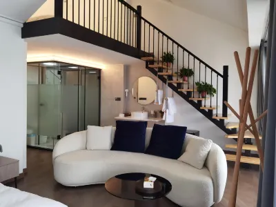 Jinyun AI She Homestay (Xiandu Scenic Area) 푸롱 계곡 주변 호텔