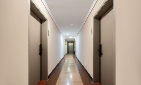 Yufeng Hotel - Housity