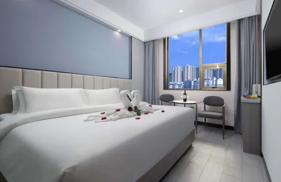 芷江凱悅泰和酒店（龍津風雨橋店）