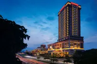 Sunway Lagoon Hotel, formerly known as Sunway Clio Hotel