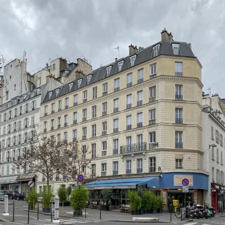 ELSA, Hotel Paris by Collection Vesper Отели рядом с достопримечательностью «17-й округ: Батиньоль»