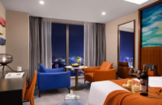 See City · Yunyi High Altitude Hotel (Guiyang Jiaxiu Building Minsheng Road Branch)