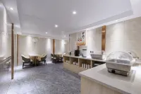 City Haotai Hotel (Huaihe Road Pedestrian Street Sanxiaokou Subway Station) - sarapan