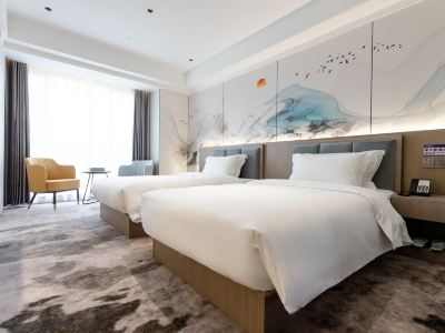 Taizhou Grand Hotel (Jiaxing South Lake Railway Station)