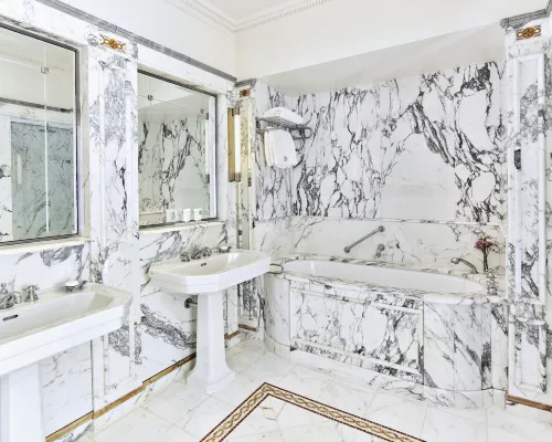 Le Meurice Rooms Photos