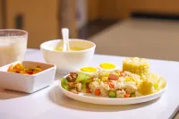 Qunos Smart Travel Hotel (Qingdao Jiaodong International Airport) - พร้อมอาหารเช้า