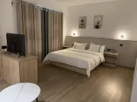 Meet the B&B Mansion
