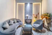 Peninsula Smart Hotel (Fuzhou Yantaishan Student Street)