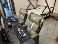 Little White Bear Smart Hotel (Hebi Wanda Branch) - Esports