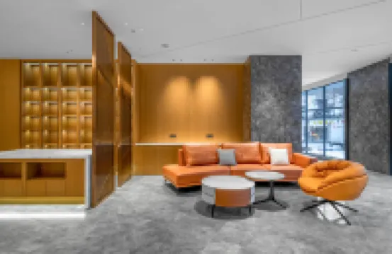 이팅 호텔 (장한로 보행자 거리 연합병원 지점)