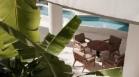 Tengchong Yuebo Banshan Hot Spring Resort