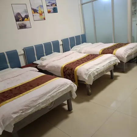 Pucheng Mengzhiyuan Hotel