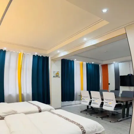 Wankai Business Hotel Hotels in Jomda County
