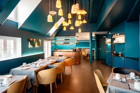 Hôtel de la Cité Отели рядом с достопримечательностью «Сен-Мало»