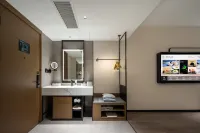 Atour Hotel Tengchong Wenxinglou
