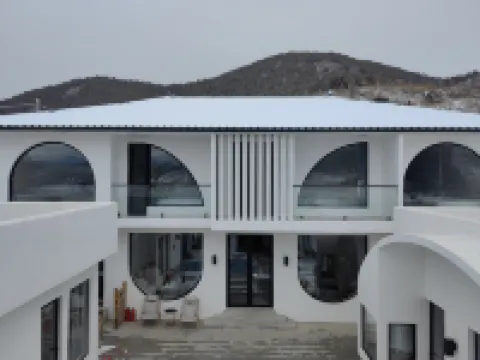 Beijing Jinhai Lake Xinyi Xiaozhu Homestay Các khách sạn gần Jinhaihu