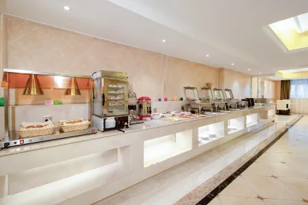 Golden Vienna Hotel Отели в г. Фусуй