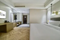 Qiha Hotel (Xiangshan Wanda Plaza) - parking