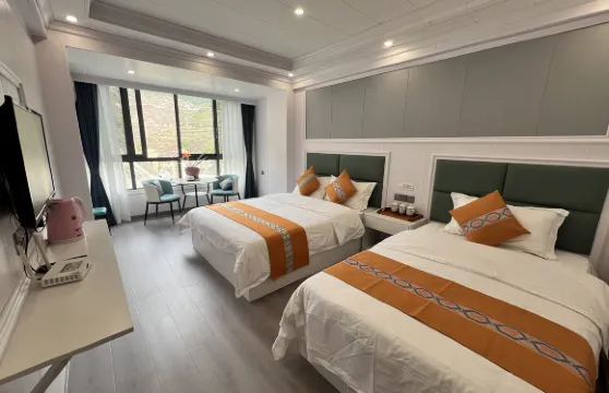 雅江雅尚商務賓館