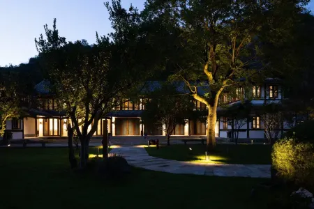 Gengdu Courtyard Отели рядом с достопримечательностью «Yongjia Academy»