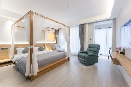 Xiangshan Youjian Shanhai Homestay Отели рядом с достопримечательностью «Donghai Banbianshan Tourist Holiday Resort»