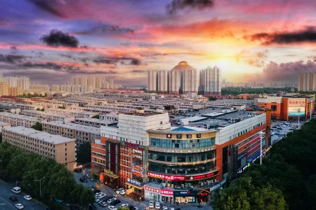 Weifan Hotel (Shijiazhuang Zhaiying South Street BranchFirst Hospital of Hebei Medical University) Отели рядом с достопримечательностью «Shijiazhuang Vocational and Technical College of Posts and Telecommunication (East Campus)»