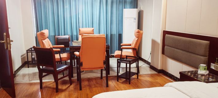 Crowne Plaza Chaling Hoteles en Condado de Chaling