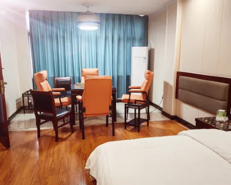 Crowne Plaza Chaling Hotels in Chaling