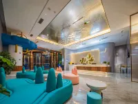 Longting Holiday Hotel (Zigong Fangte Dinosaur Kingdom Store)