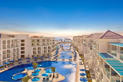 Pickalbatros Blu Spa Resort - Adults Friendly 16 Years Plus- Ultra All-Inclusive Hotel dekat Sherry.St.