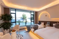 Huocheng Ziyou Homestay