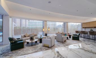 ELong Xicheng International Hotel(Haiya Colorful City Tongle South Subway Station Store)