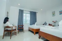 ไวท์ คอร์เนอร์ โรงแรม
