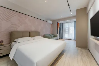 Borrman Hotel (Shennongjia Muyu Town Tourism Distribution Center) Hotels near Muyu Town