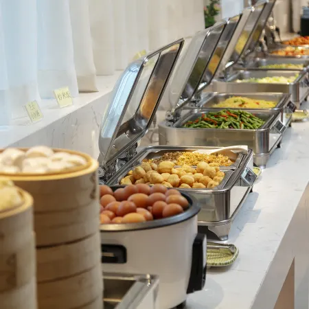 Aishang Hotel (Korla Transportation West Road People's Square Store)