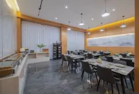 瑞莱客斯ホテル（大理駅洱海公園）