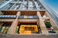 IUhotel Hotellit kohteessa 
