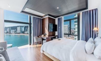 H Avenue Gwangalli Beach