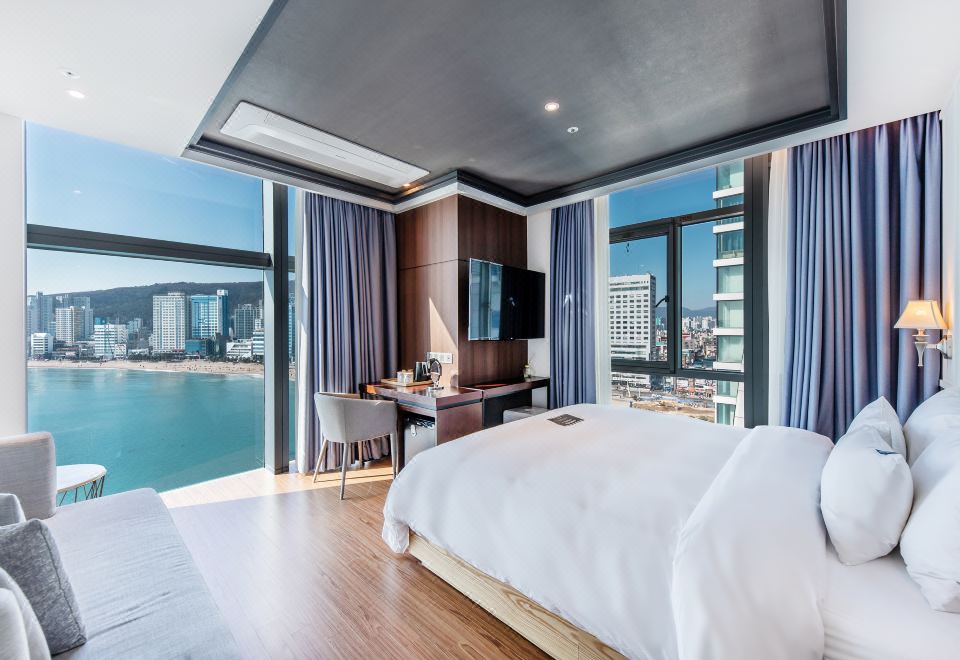 에이치에비뉴 광안리해변점 객실