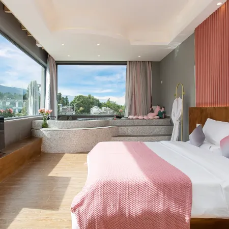 First Sight Yingshan Resort