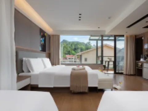 Galaxy Beyond Smart Hotel (China Sky Eye Science Base Branch) Hotels in Pingtang