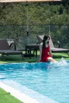 Lishan Left Bank Ring Mountain Wild Luxury Private Hot Spring Homestay - piscina