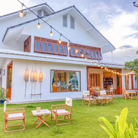 Bangsaphan Resort Отели в г. Банг Сапхан